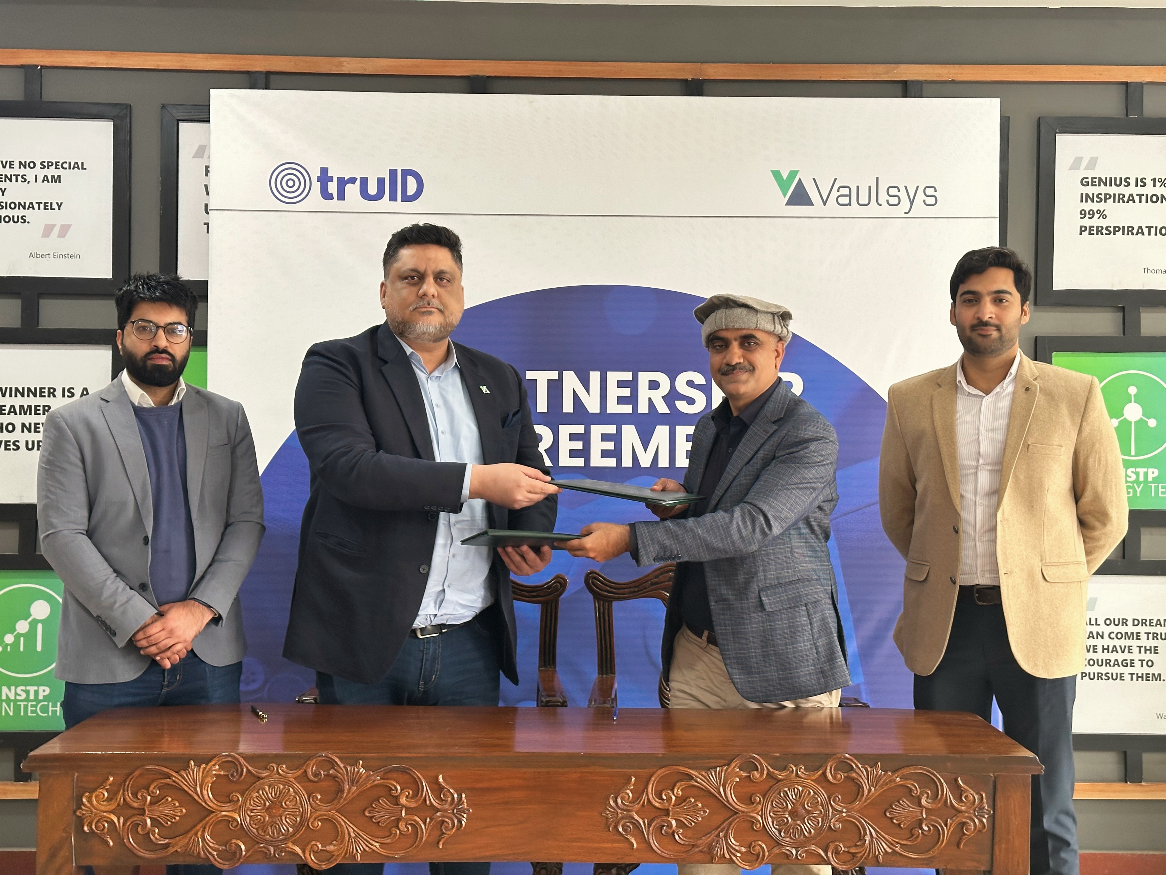 Vaulsys Partners with truID